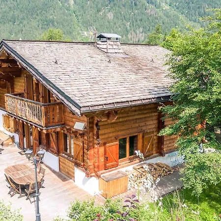 Chalet 4 Etoiles Avec Wifi Et Parking Proche Du Centre A - Fr-1-343-224